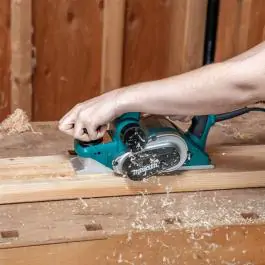 Rende za drvo 850W KP0810 MAKITA