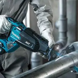 Makita recipro Akumulatorska testera JR002GZ