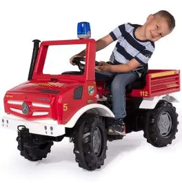 Kamion na pedale MB Unimog vatrogasni sa prskalicom Rolly toys