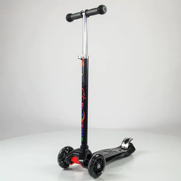Dečiji trotinet – model 655 crni