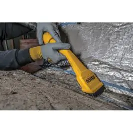 DeWalt DXVA00-4300E ergonomski višenamenski nastavak sa četkom