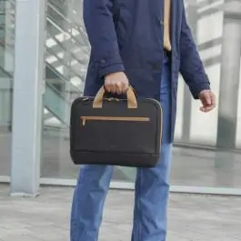 Laptop torba Ultra Lightweight 15.6-16.2 crna