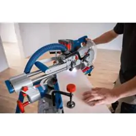 Akumulatorska potezna stacionarna testera, ger Bosch GCM 18V-216 D solo bez baterija i punjača, 0601B51000