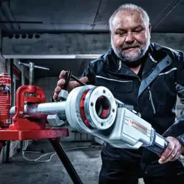 Električna nareznica za cevi SUPERTRONIC 2000 BSPT R,1/2-2" Rothenberger