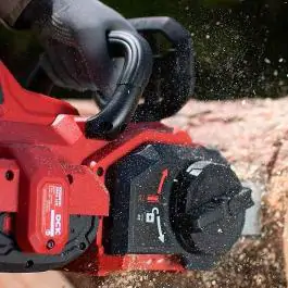 Akumulatorska lančana testera 4Ah baterijom i punjačem, 58V DCK KDCS58161BDM