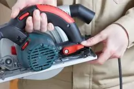 Testera kružna-ručni cirkular KSE 55 Vario plus (Metabobox)+ vodjica 1500mm METABO